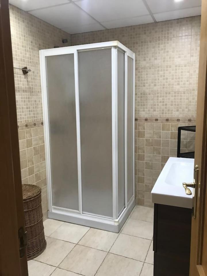 דירות בנאחראפה Espectacular Residencial En 1A Linea Con Piscina מראה חיצוני תמונה